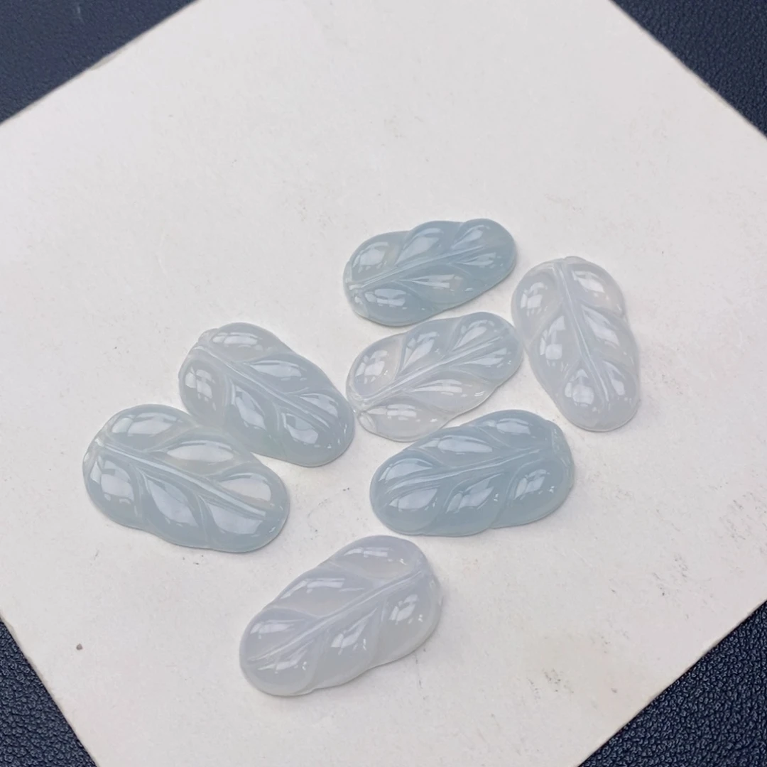 翡翠未镶嵌颈饰翡翠冰叶子多样性择其一发货