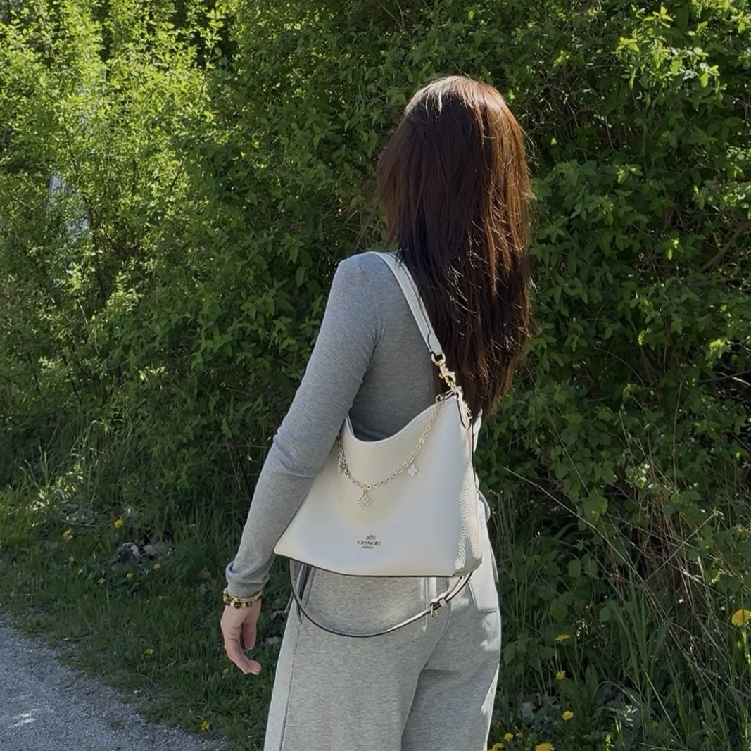 COACH/蔻驰NN Laurel纯白色流浪包单肩斜跨包经典31*24*10.5 NY