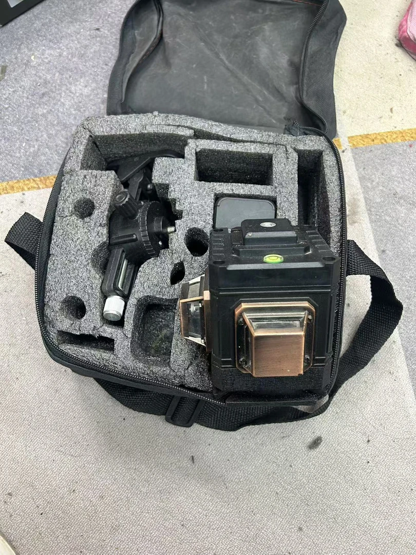 （关注宠粉浮力）纯铜工业级别家用五金12线水平仪器子一个