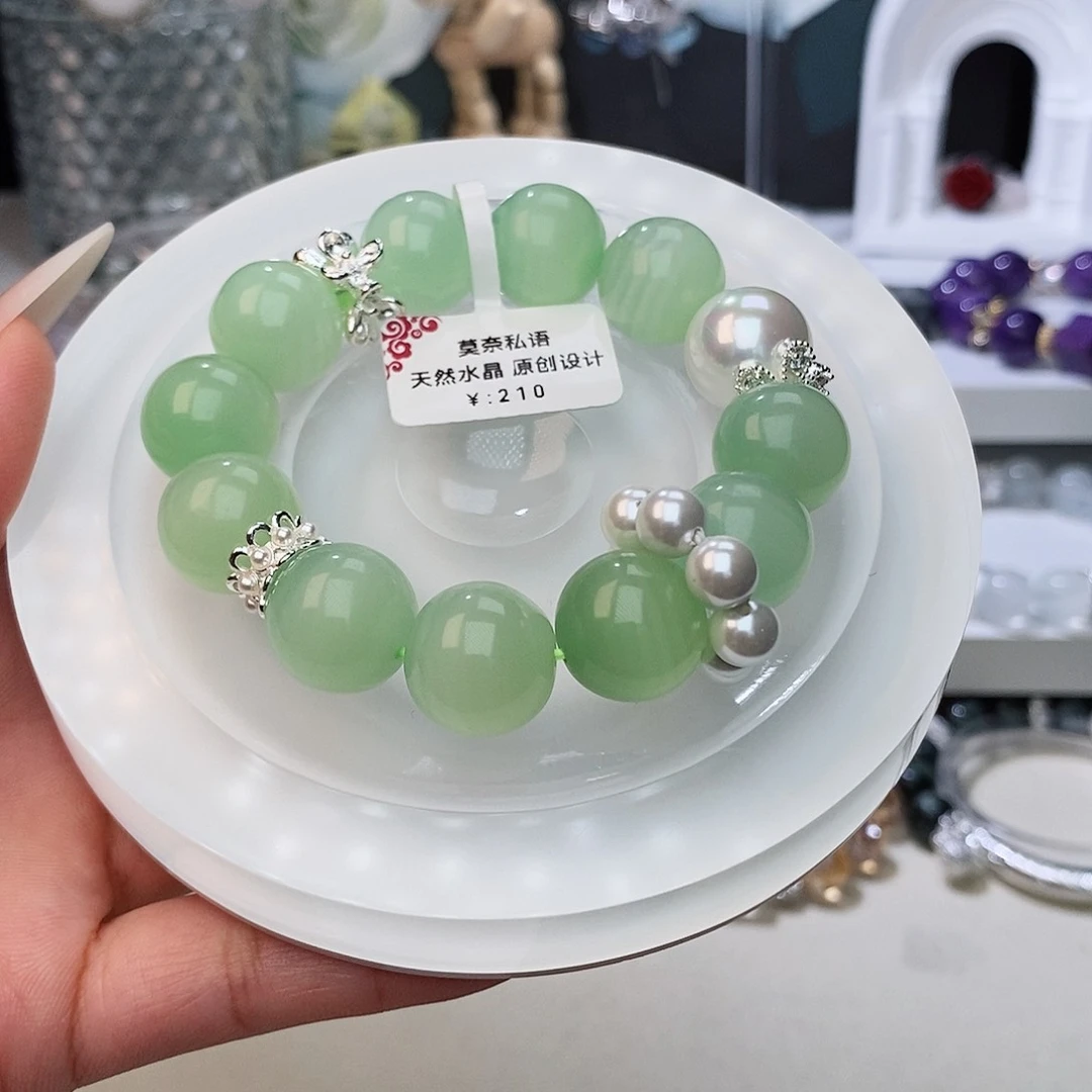 水晶手链未镶嵌绿纹石
