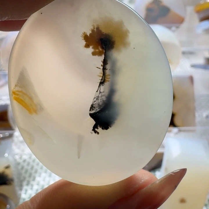 玛瑙/玉髓未镶嵌项链