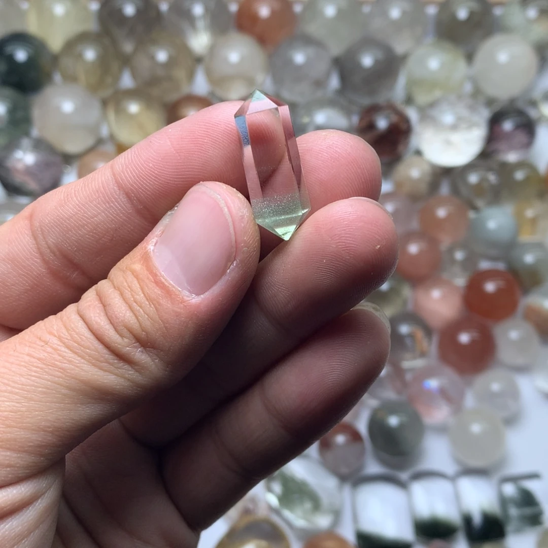 水晶珠宝半成品未镶嵌幽灵吊坠