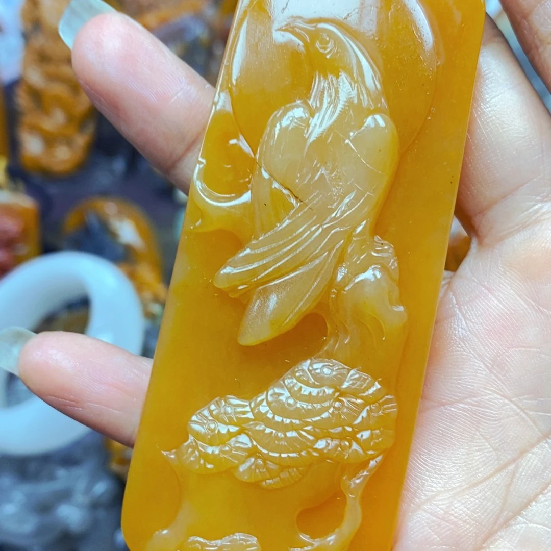 未镶嵌石英质玉（黄龙玉）吊坠(不含链)