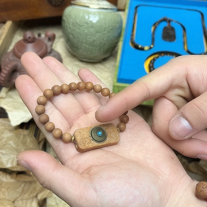 大叶紫檀（黑酸枝木类）