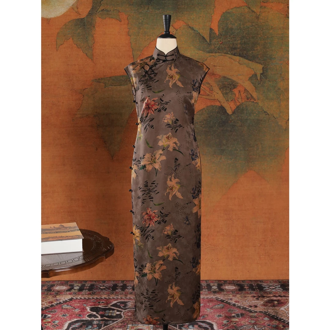 女神姑娘新品[香如故]红云纱桑蚕丝无袖古法开襟旗袍N50611-3-30