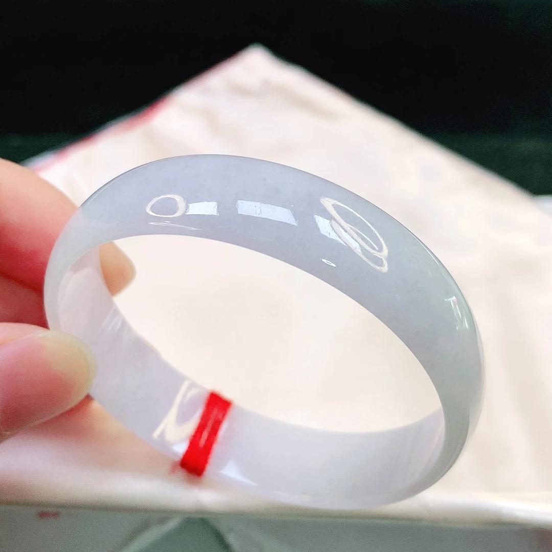 翡翠手镯未镶嵌13号