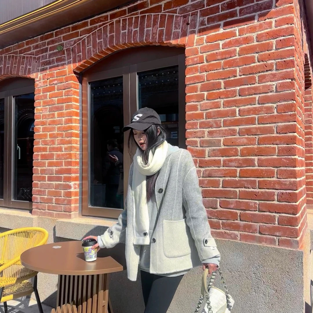 2025新渐变色女子韩版潮流休闲时尚大衣  YM109