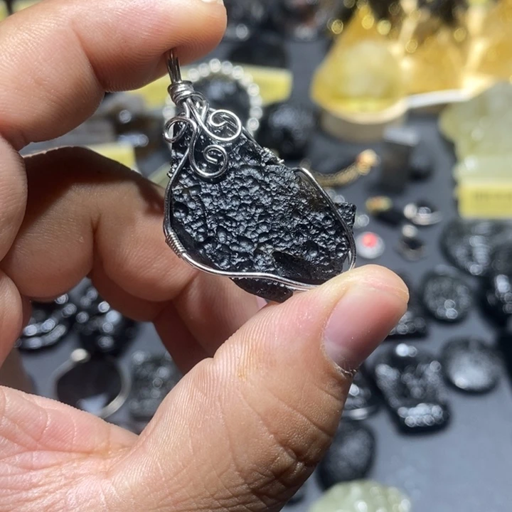 非金属天狼星吊坠