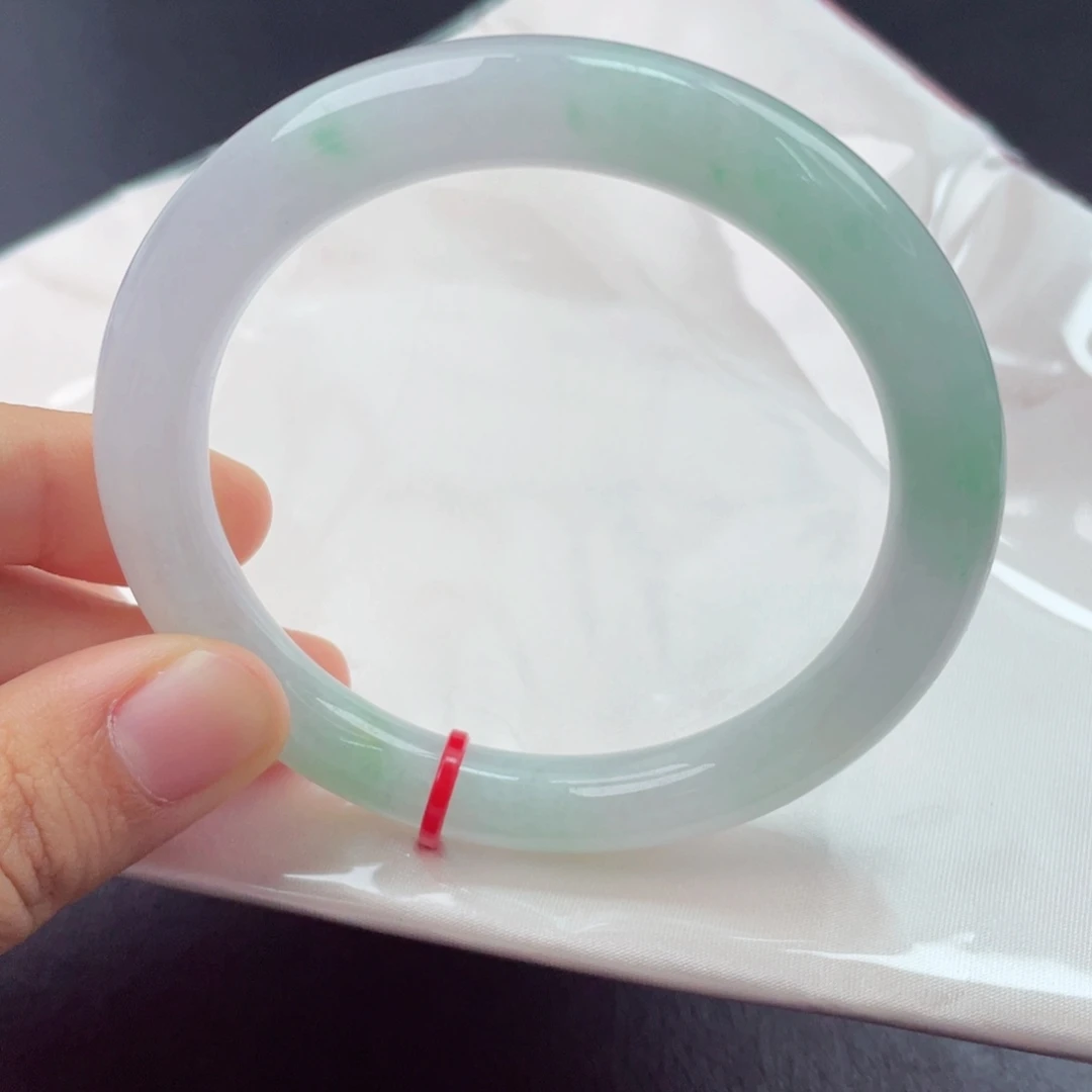 翡翠未镶嵌手镯（圆镯）5758圈