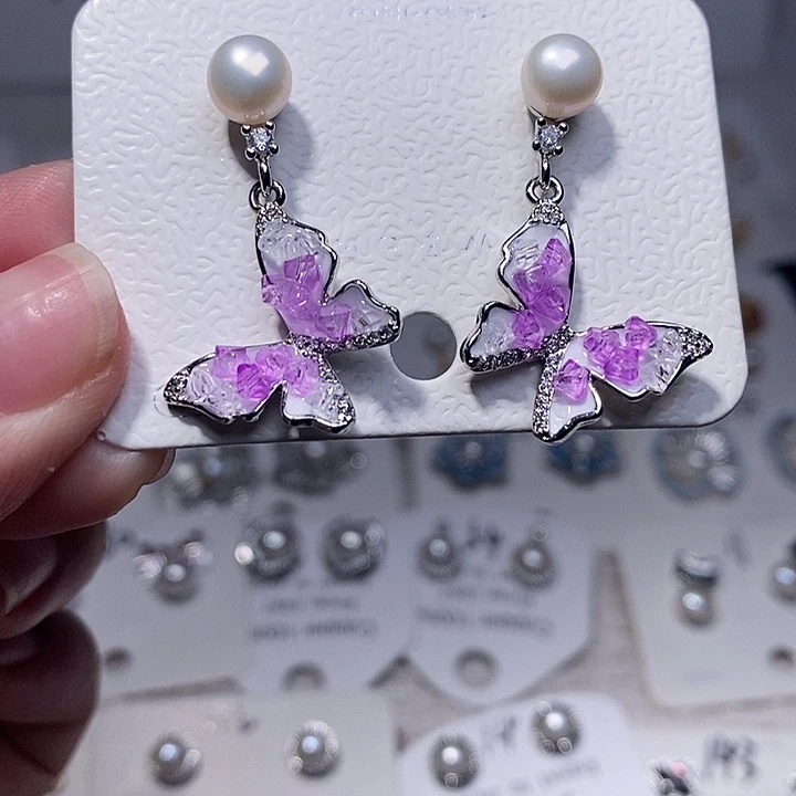 淡水珍珠耳饰未镶嵌