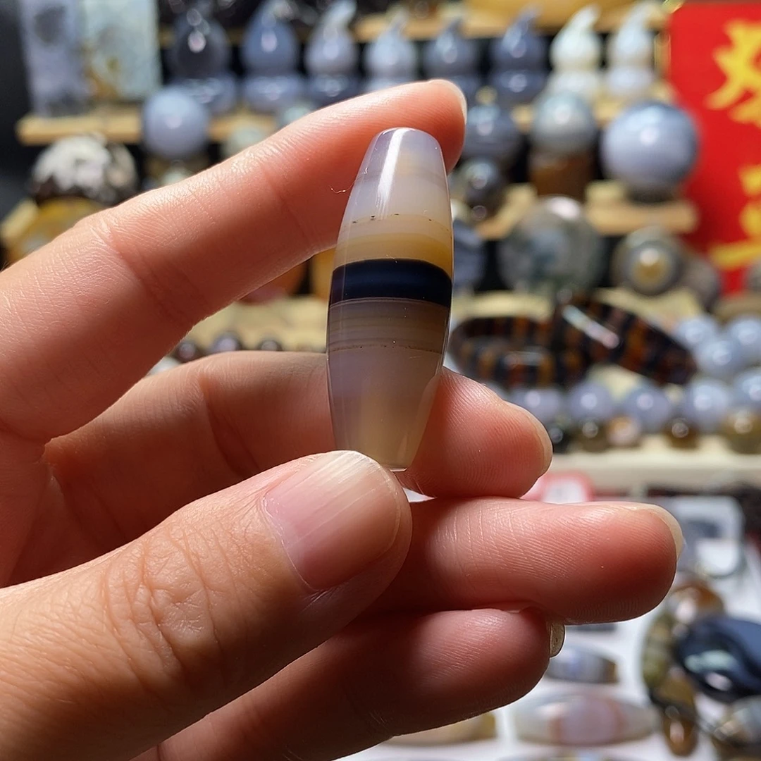 未镶嵌颈饰玛瑙/玉髓精品