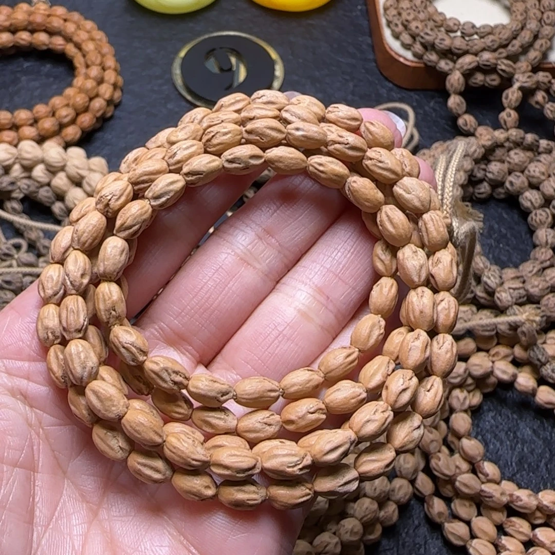 ****頭吊坠柏香籽/百香籽