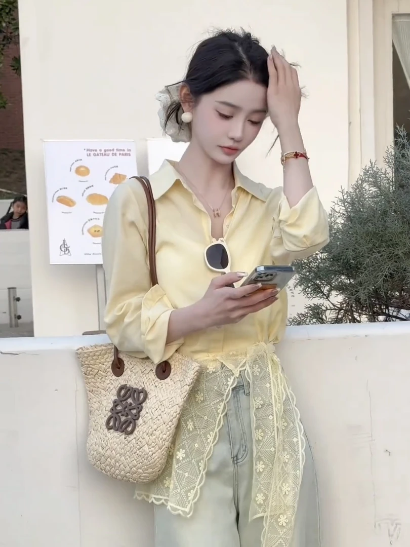 法式时尚洋气减龄百搭衬衫女春秋季设计感小众蕾丝披肩+衬衣外套