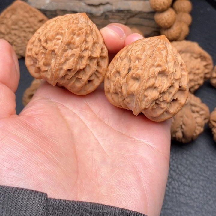 桃核把件尺寸41灯笼