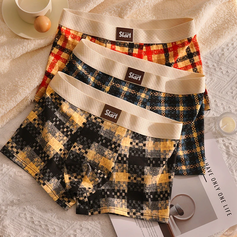 男士秋冬款纯棉内裤男生格子抑菌舒适宽松透气四季四角平角裤裤衩