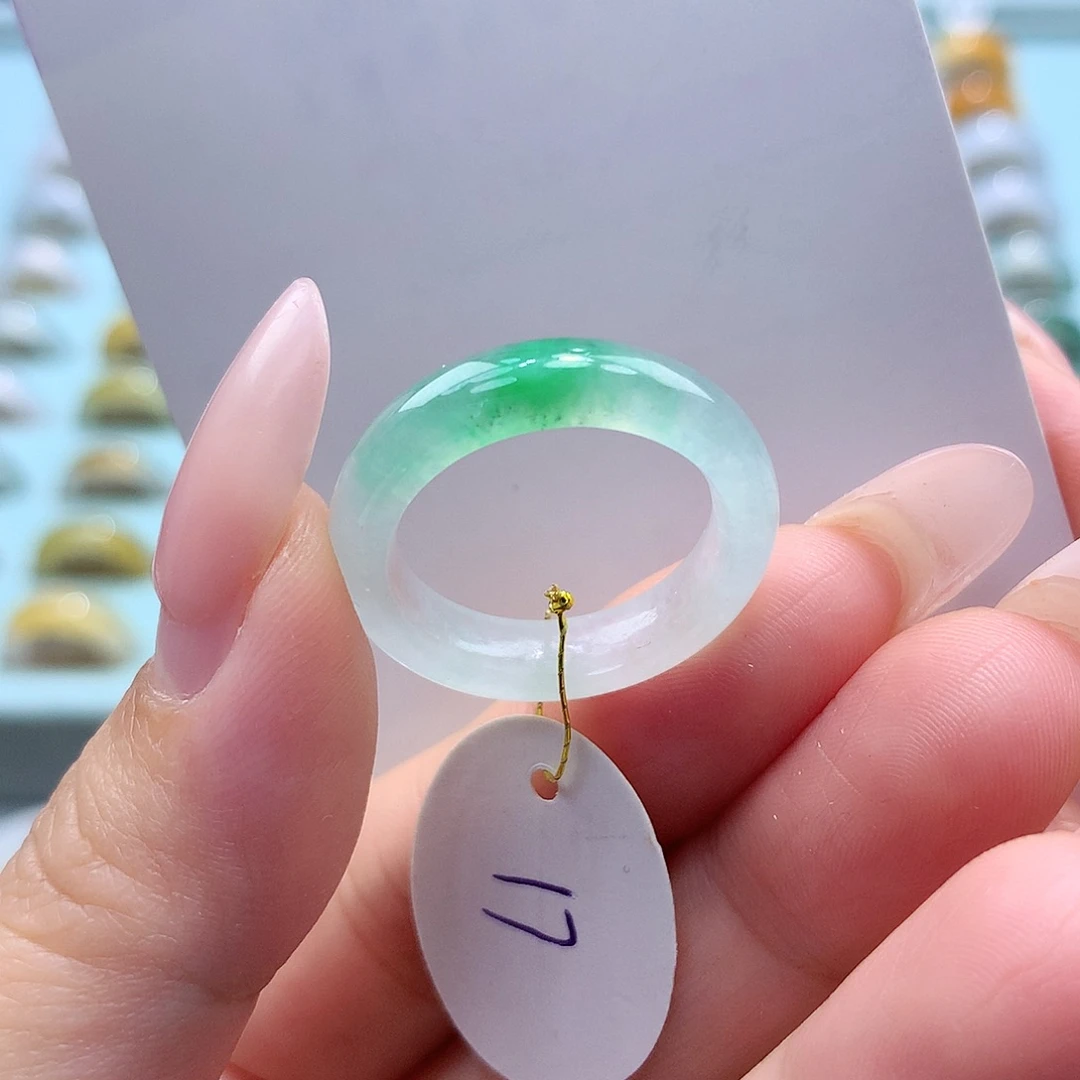 未镶嵌戒指翡翠17圈