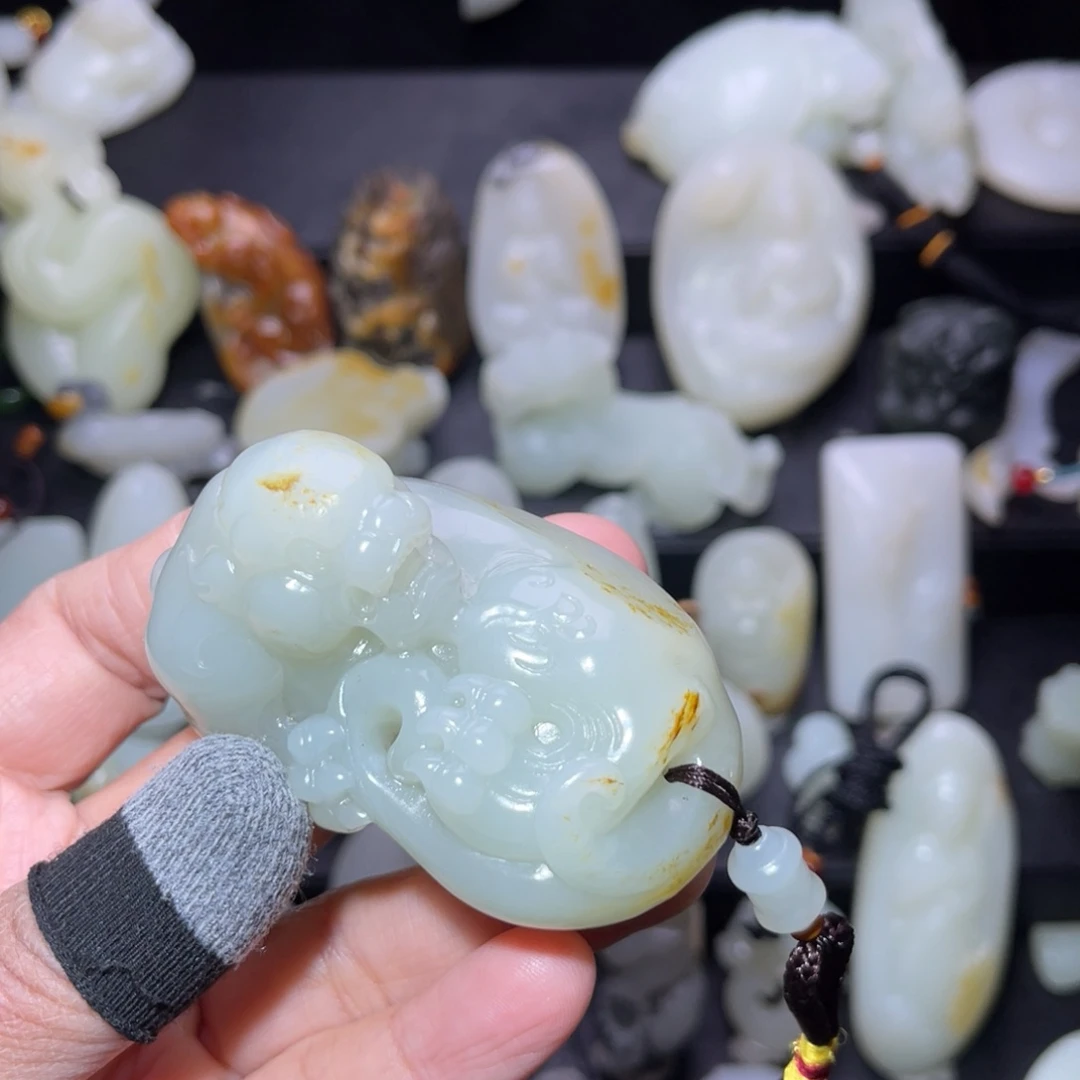 和田玉颈饰未镶嵌A**x