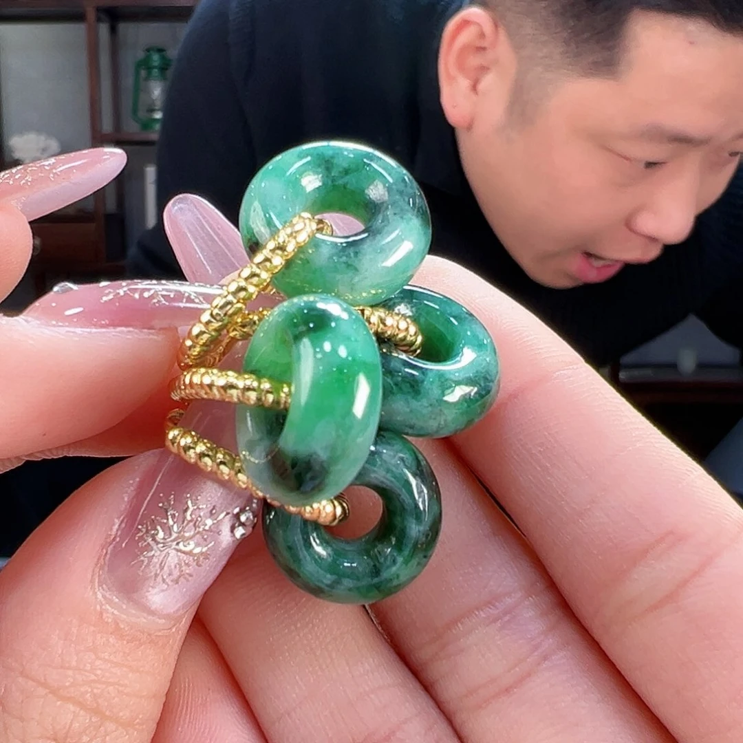 翡翠耳环银S925镶嵌多样性发货一幅