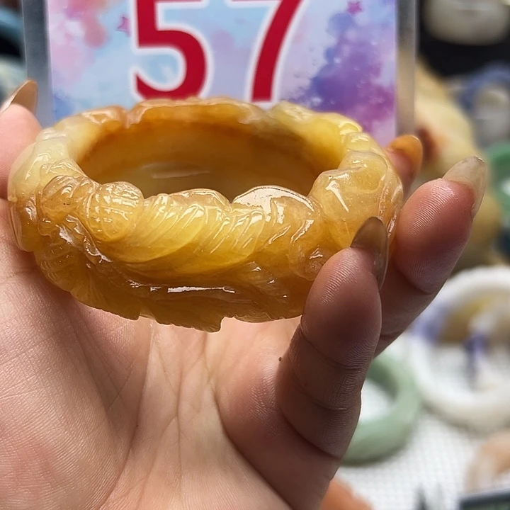石英岩玉手镯未镶嵌