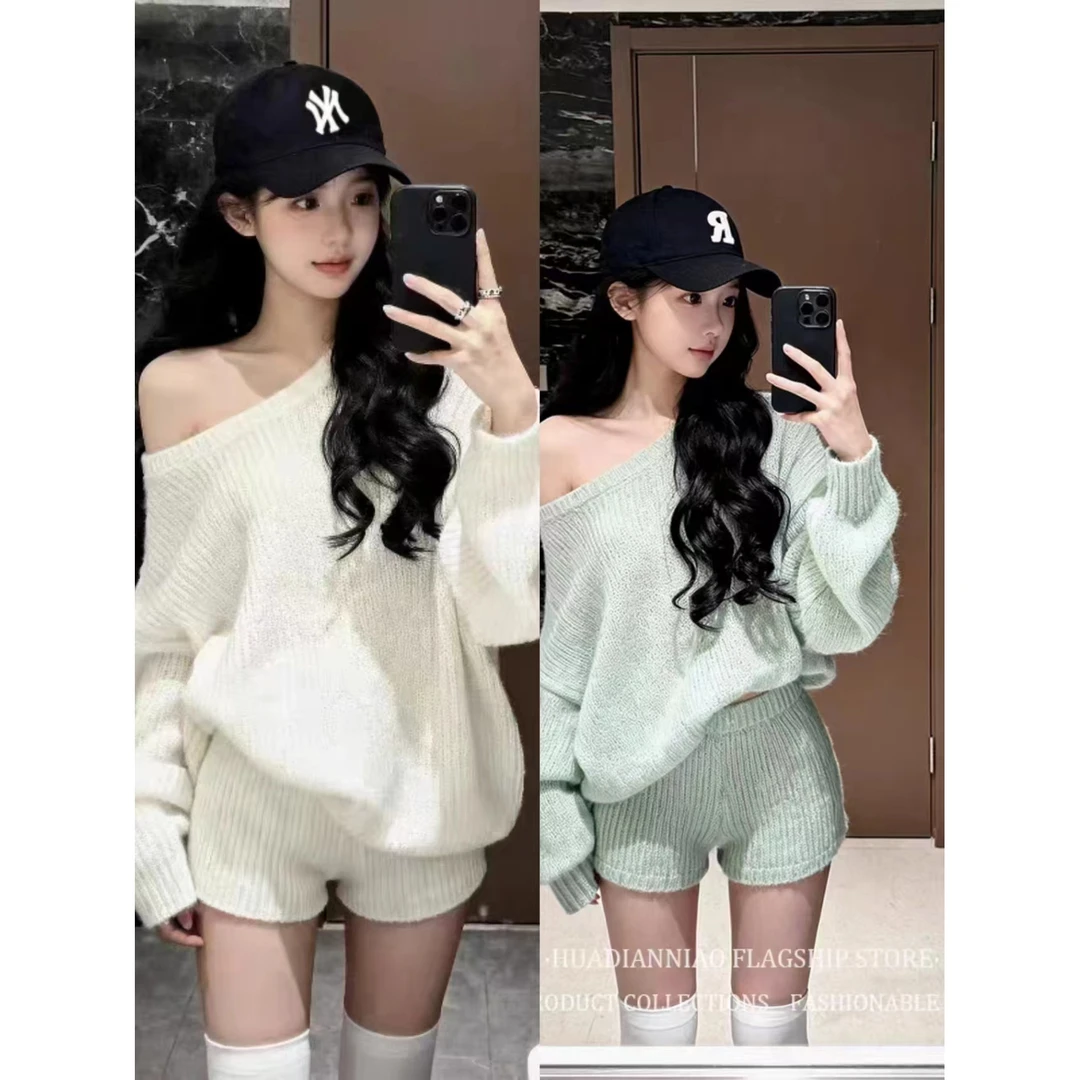休闲慵懒风毛衣两件套女秋冬新款斜领露肩长袖上衣紧身短裤子套装