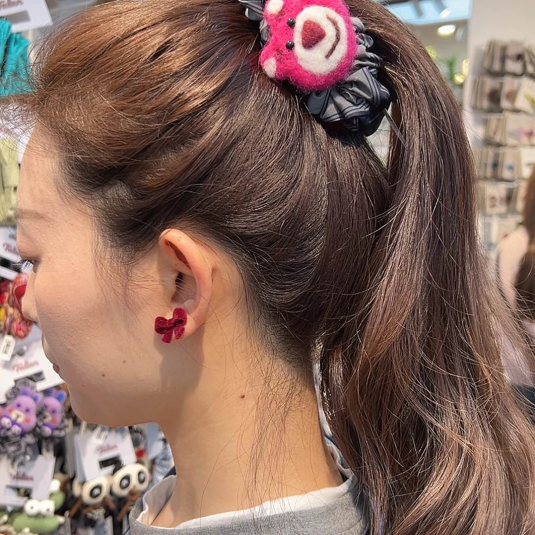 布艺铁合金草莓熊熊