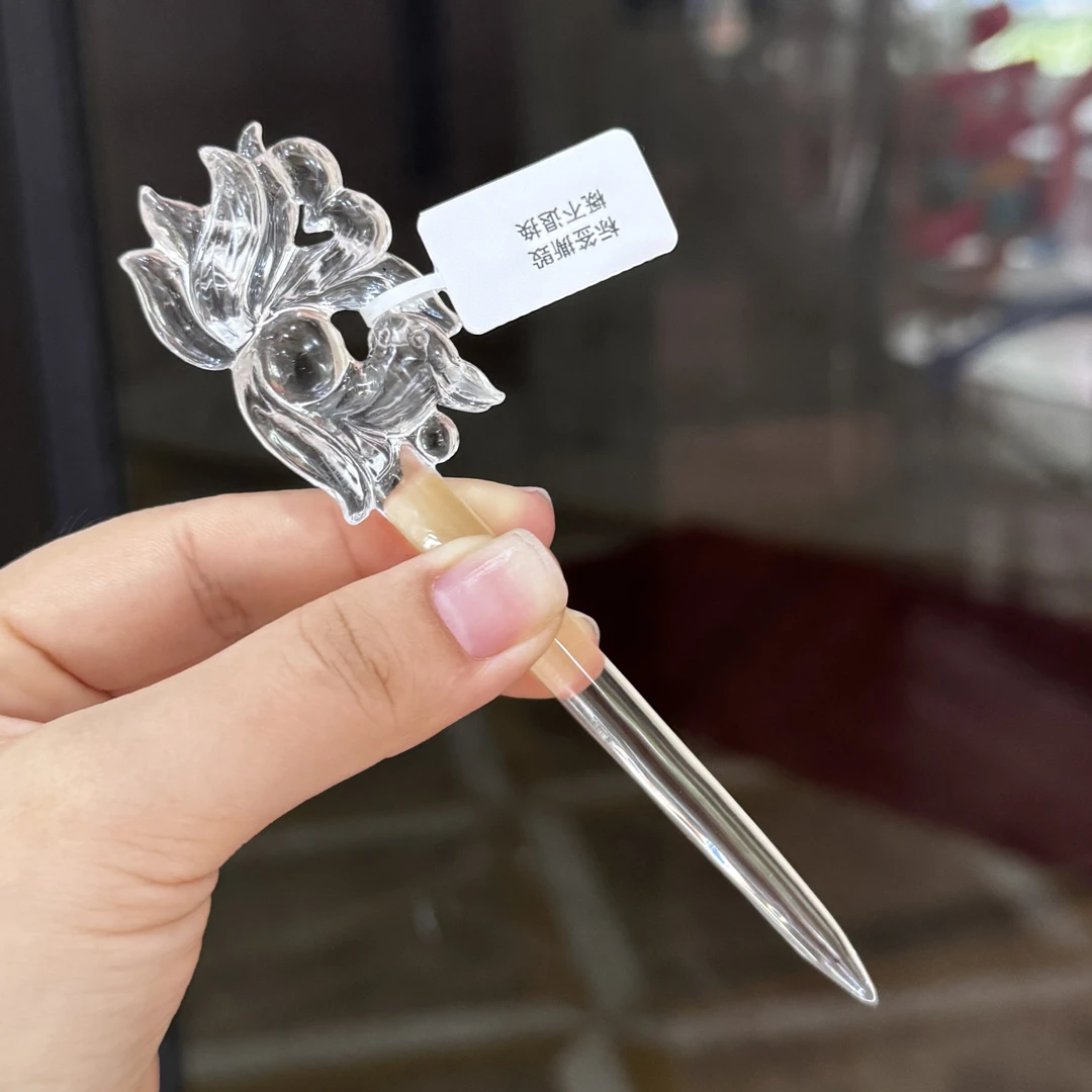 忆歆·天然白水晶九尾狐发簪