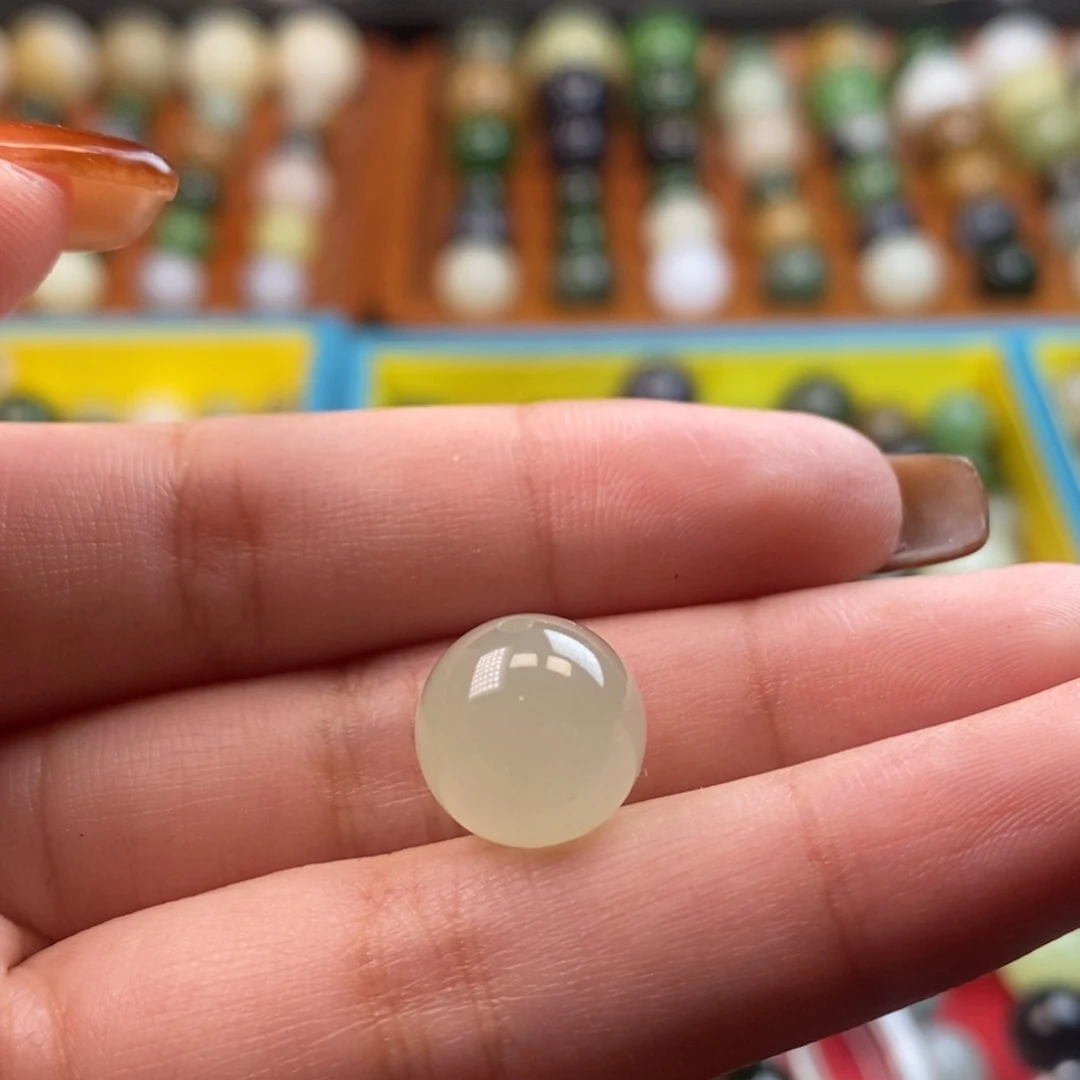 和田玉未镶嵌珠宝奇石福利晴水单珠z12（有水线