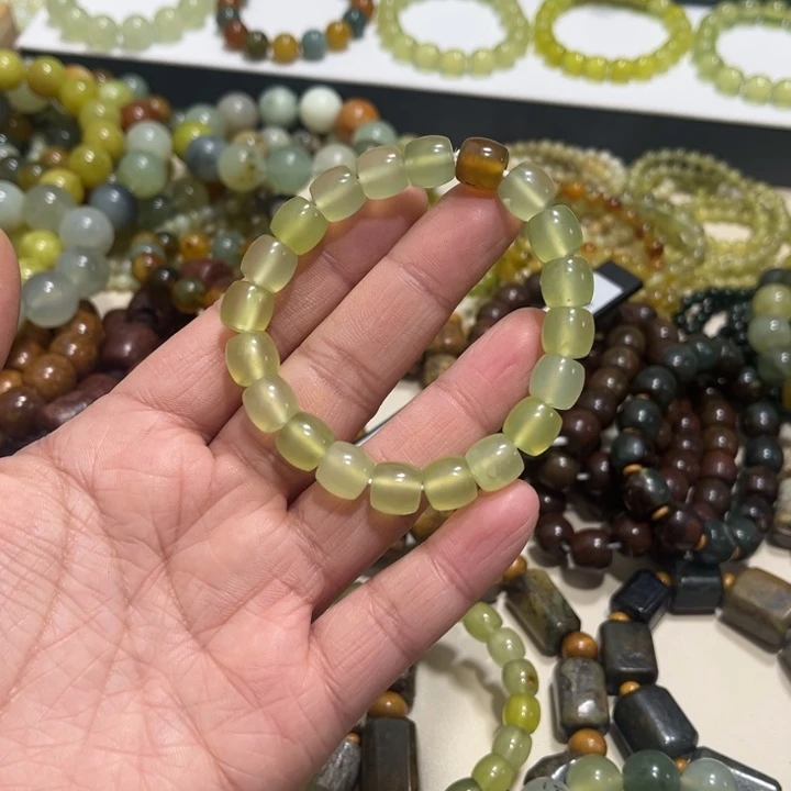 蛇纹石玉未镶嵌手链卡10