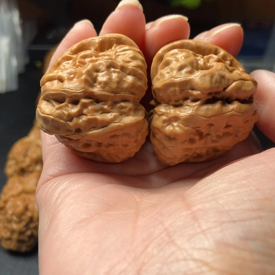 文玩核桃把件蛤蟆头40