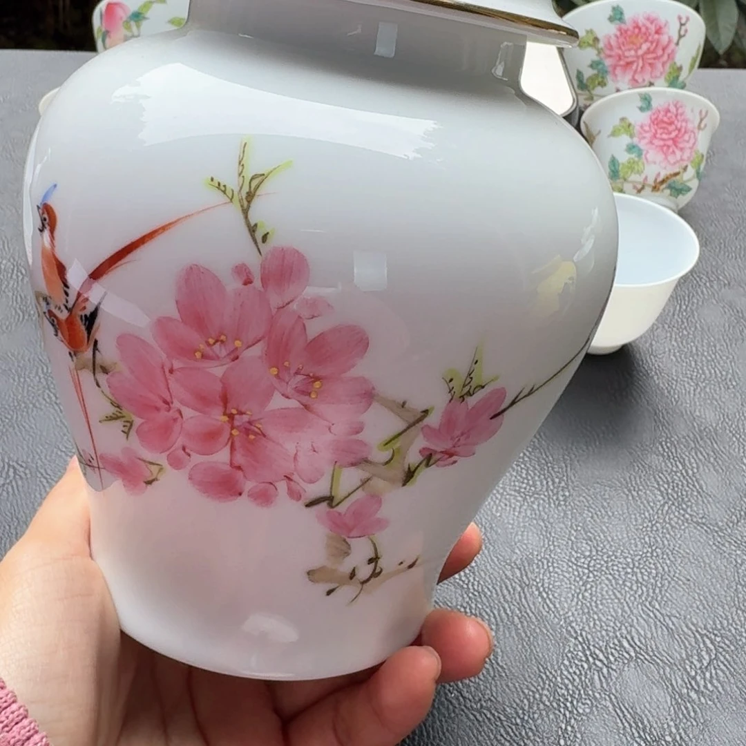 景德镇陶瓷艺术品