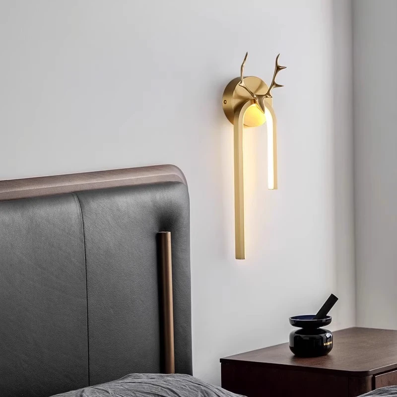 现代简约轻奢创意客厅沙发电视背景墙壁灯卧室床头灯网红全铜壁灯