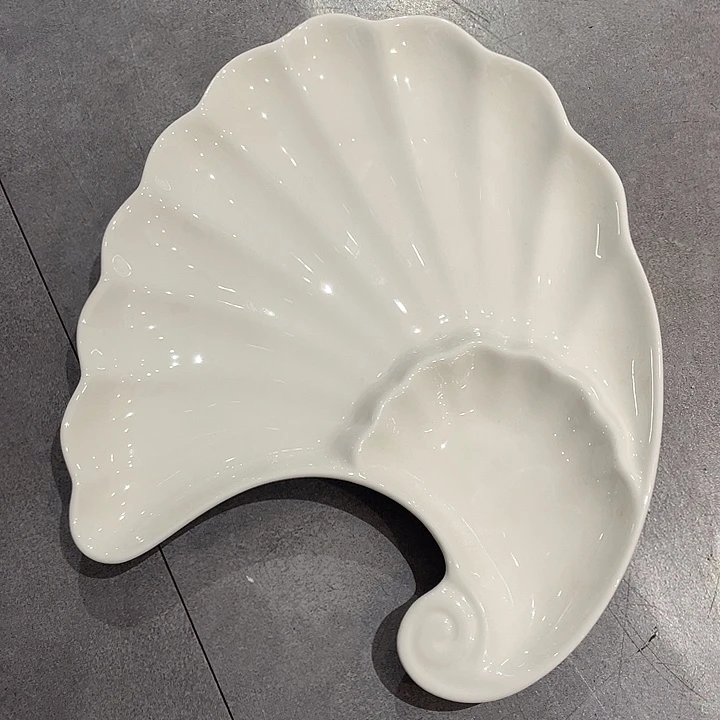 贝壳调料盘陶瓷的