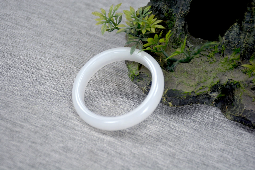 金丝玉美人镯天然玉石手镯百搭显白镯子白色冰透玉镯