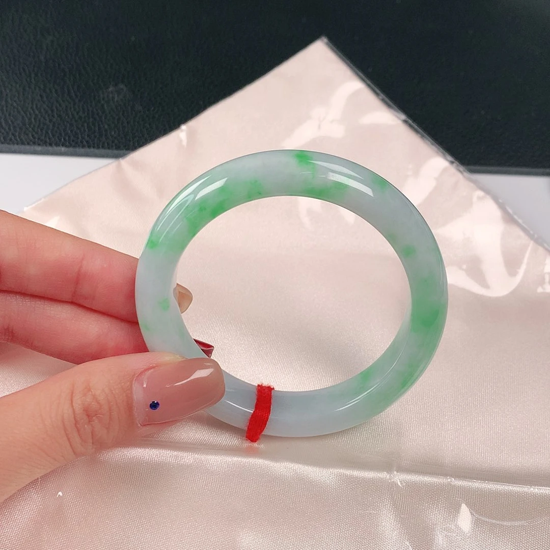 未镶嵌手镯翡翠30