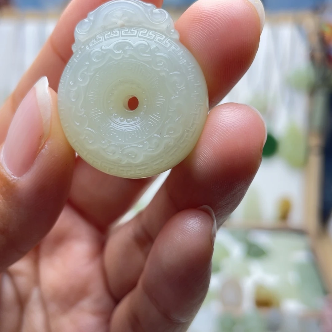 和田玉未镶嵌吊坠(不含链)