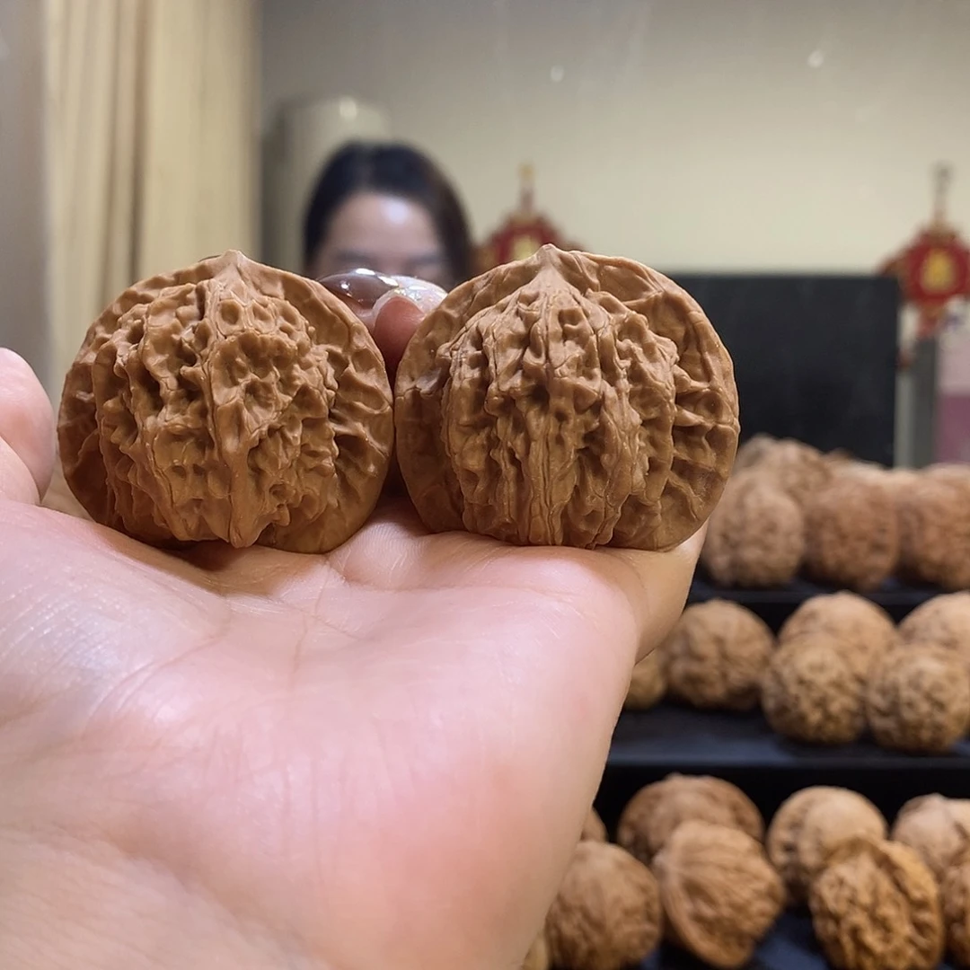 把件文玩核桃43盘龙纹