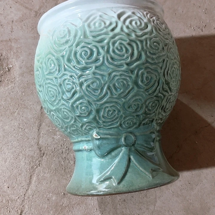 紫砂花盆口径18高度24一只小瑕疵