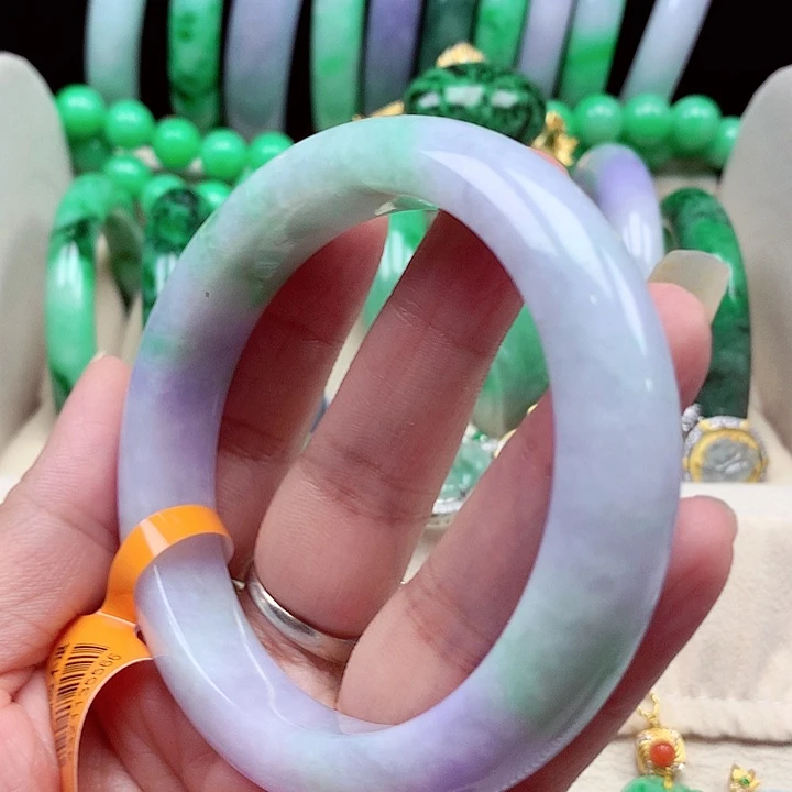 未镶嵌手镯翡翠翡翠