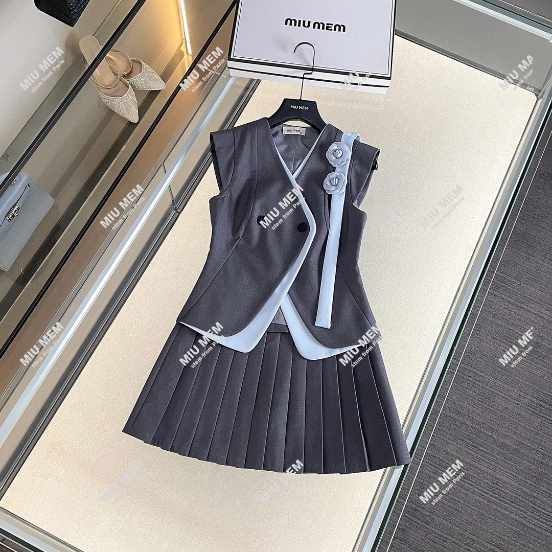 2025夏季法式赫本风V领系带外套+百褶半身裙套装 DY6943