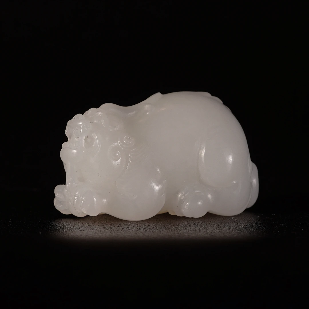 Lot.010羊脂白玉辟邪兽X1057