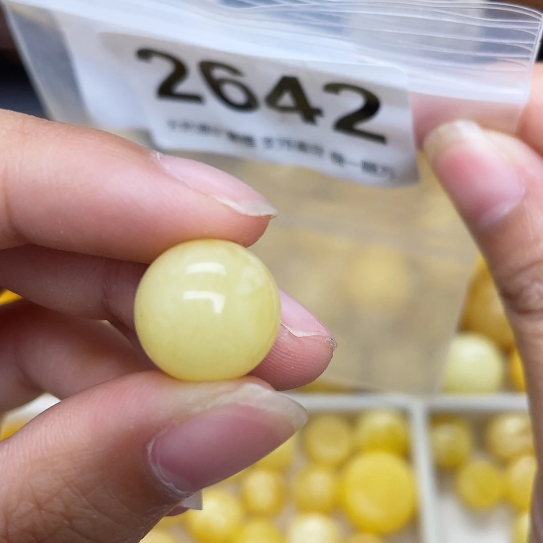 蜜蜡未镶嵌珠宝奇石粉13.9