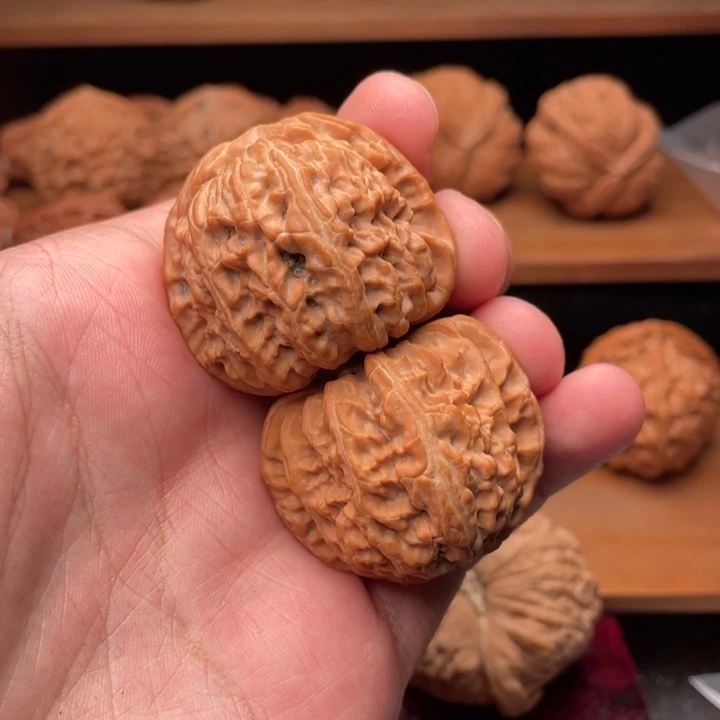 吊坠文玩核桃晴****⁵39毕业球白