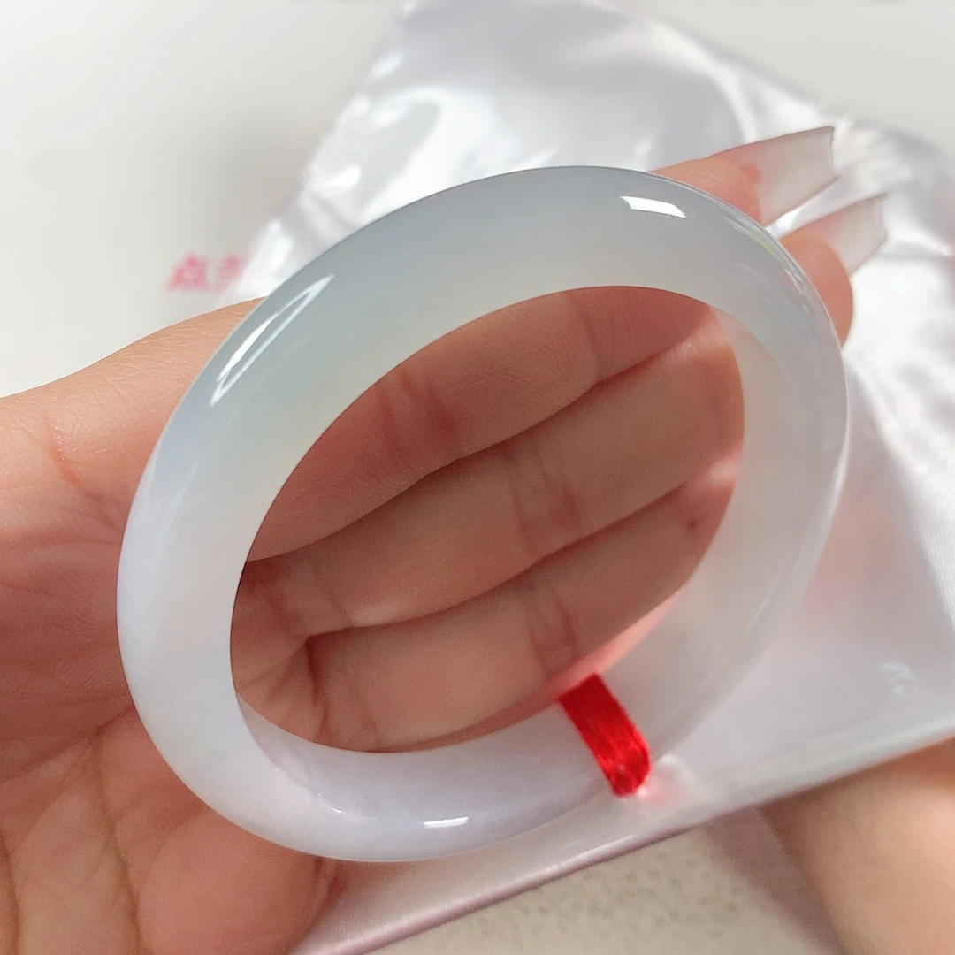 翡翠手镯未镶嵌⑧⑨