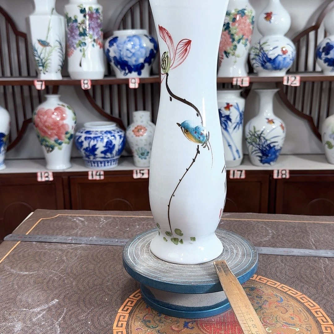 摆件景德镇陶瓷蛮荷鸟