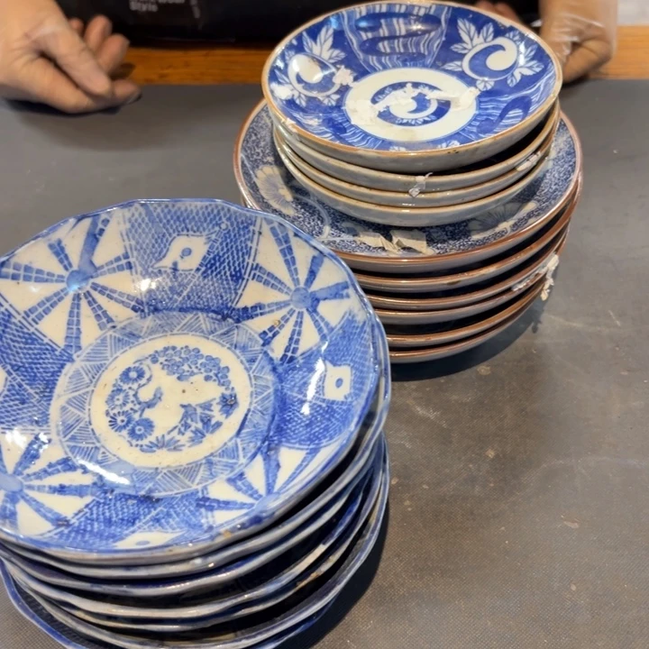 德***和瓷片拾六家的瓷器瓷器