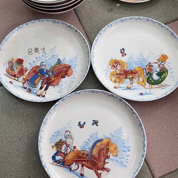 新骨瓷冬日圣诞8寸浅，三个默认微瑕