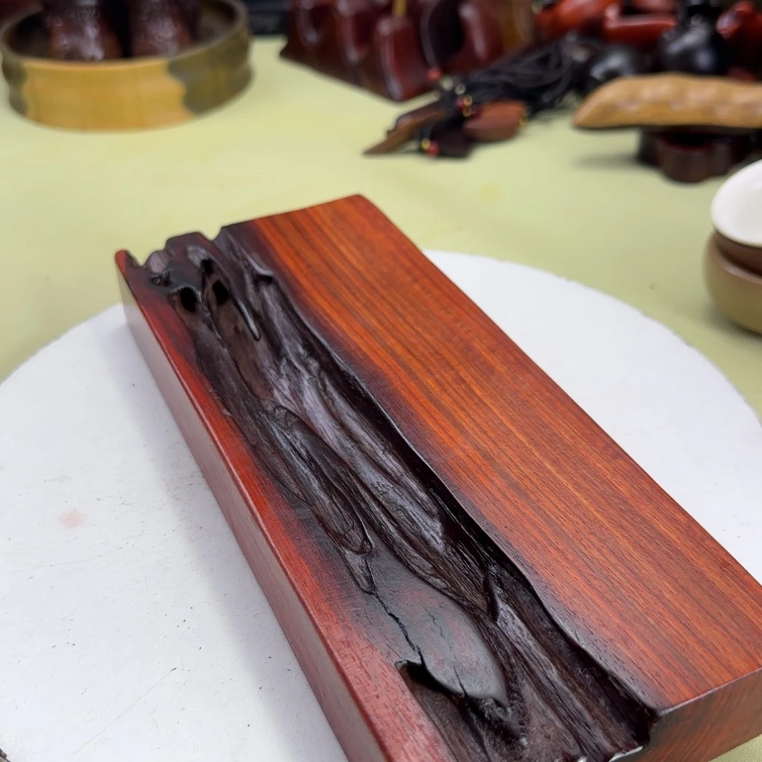 大果紫檀（缅甸花梨）时*