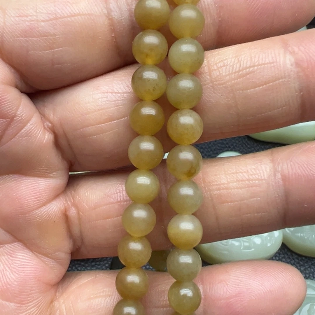 和田玉（糖玉）未镶嵌项链