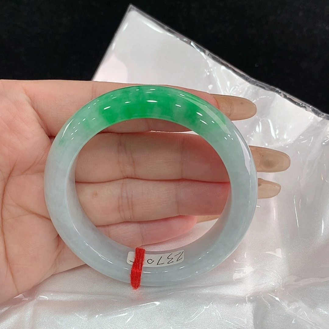 【闪购商品】翡翠手镯未镶嵌b***k52.5，52/53