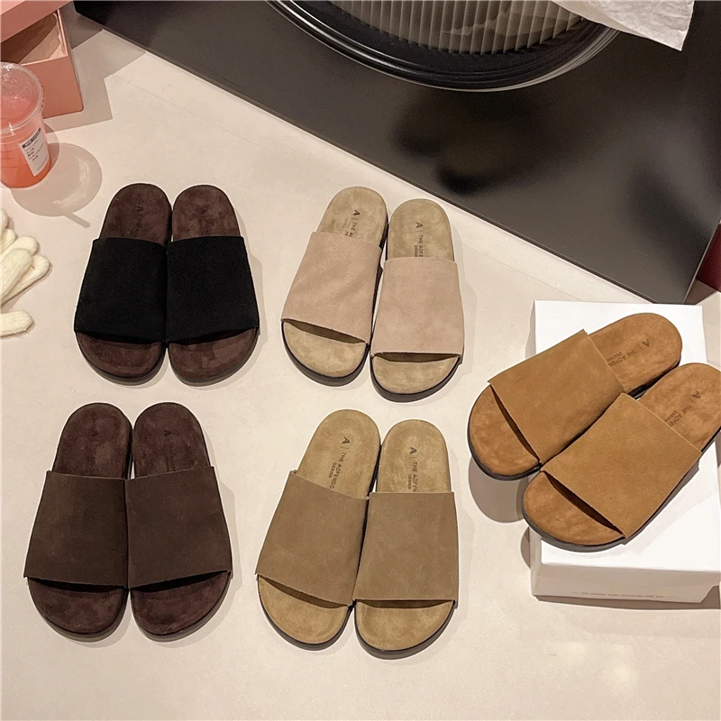 复古平底一字带凉拖鞋女显瘦软底勃肯鞋新款休闲外圆头穿露趾拖鞋